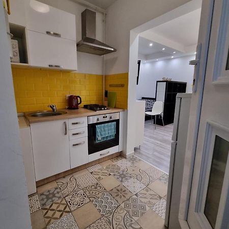Cozy Family Apartment In Budapeşte Dış mekan fotoğraf