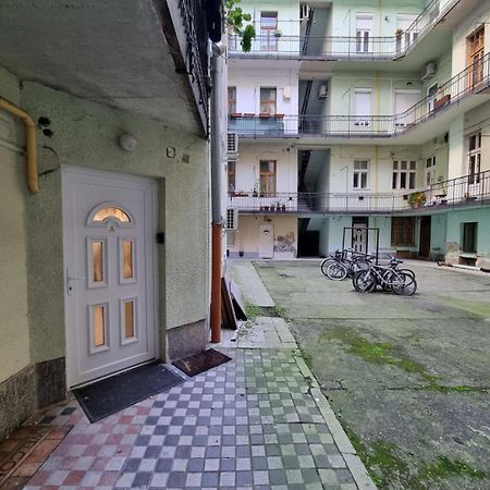 Cozy Family Apartment In Budapeşte Dış mekan fotoğraf
