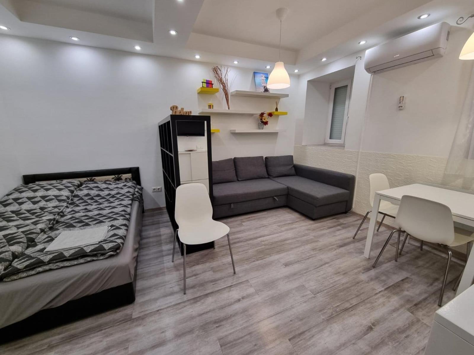Cozy Family Apartment In Budapeşte Dış mekan fotoğraf